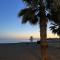 Studio 1 - Sea front