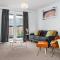 Fortified Luxury Apartment with Balcony and free parking - Bristol