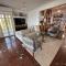 Luxurious 2-Bed Seaside Apartment in Saronida