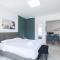 Hip And Fun Apt B