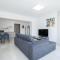 Hip And Fun Apt B