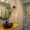 Deluxe Apartment and Studio "Nona Fa"