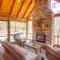 Luxury Mineral Bluff Cabin with Deck and Hot Tub!
