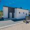 Villa Tomic