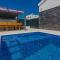 Villa Tomic