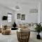 Bluewhite Suites & Villa Santorini - 皮尔戈斯
