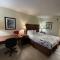 Kenedy Inn and Suites