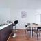 MelbCBD Central large 3BR2BTH GymPool Heater