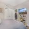 Lazy Bears Den 2103