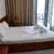 Leonidas Hotel