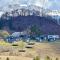 Ursa Mica Glamping Resort