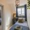 4 Bed City House with Private Garden and Parking
