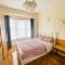 Entire 4 bedroom House - EV POINT & FREE PARKING