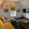 Green Corner Villa - Walls Hill - Cosy Luxury Apartment in Central Torquay with Free Parking & EV