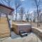 Front Royal Hilltop Cabin with Panoramic Views!