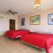 Villa Las Palmas Luis condo 1