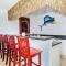 Pacific Haus - 8BR Oceanfront Getaway - Private Beach - Fire Pit - Beach Gear - Oceanside