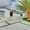 Hollywood Home w Pool Jacuzzi BBQ and Pool Table - هوليوود