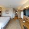 Holiday Inn Express South Burlington by IHG