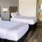 Evergreen Inn