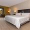 Holiday Inn Express Stony Brook-Long Island, an IHG Hotel - Centereach