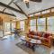 Cliffside Eureka Springs Cabin with Beaver Lake View
