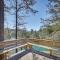 Cliffside Eureka Springs Cabin with Beaver Lake View - Юрика-Спрінгс