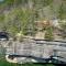 Cliffside Eureka Springs Cabin with Beaver Lake View - Eureka Springs