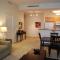 Dadeland Towers by Miami Vacations