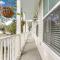 La Belle Luxe 3qnbed, walk to street car!