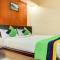 Treebo Golden Inn, 700 Mtrs From Promenade Beach