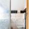 Nice bedroom close to the train station and the city centre