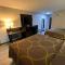 Super 8 by Wyndham Lake Charles/Sulphur