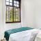 Secure & Central: Villa with Views of Table Mountain - Kapsztad