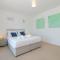 2 North Furzeham Road