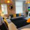 Holywell Apartment - Luxury One Bedroom Apartment