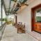 Charming Louisiana Getaway with Furnished Balcony!