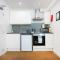 Central Buckingham Apartment #1 with Free Parking, Pool Table, Fast Wifi and Smart TV with Netflix by Yoko Property