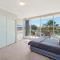 Oasis Unit 3 5 Laman Street