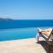 360 Splendor 207B-Ocean View Condo-Breakfast Included!