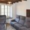 3 Bedroom Nice Apartment In Aldudes
