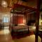 Red Coconut Villa