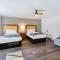 Oceanside Inn & Suites, a Days Inn by Wyndham