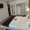 SEVEN Hostal