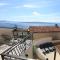 Holiday house Marea with jacuzzi
