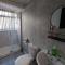 Black Ocean Holiday Apartments