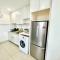 T1 Cozy 1-10Pax 2Room Trefoil Setia Alam Smart TV WiFi