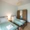 Elpidas country house