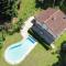 Magnifique Maison avec piscine sans vis à vis 4 chambres et 1 mezzanine dans un milieu verdoyant - Сен-Жан-дю-Гар