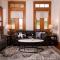 Riverboat Suites